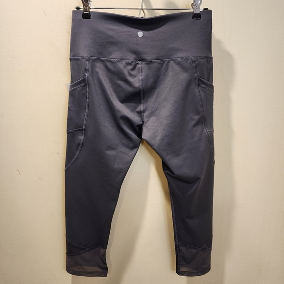 Apana Women's Gray Capri Tummy Control Athletic Leggings size M - Picture 2 of 12